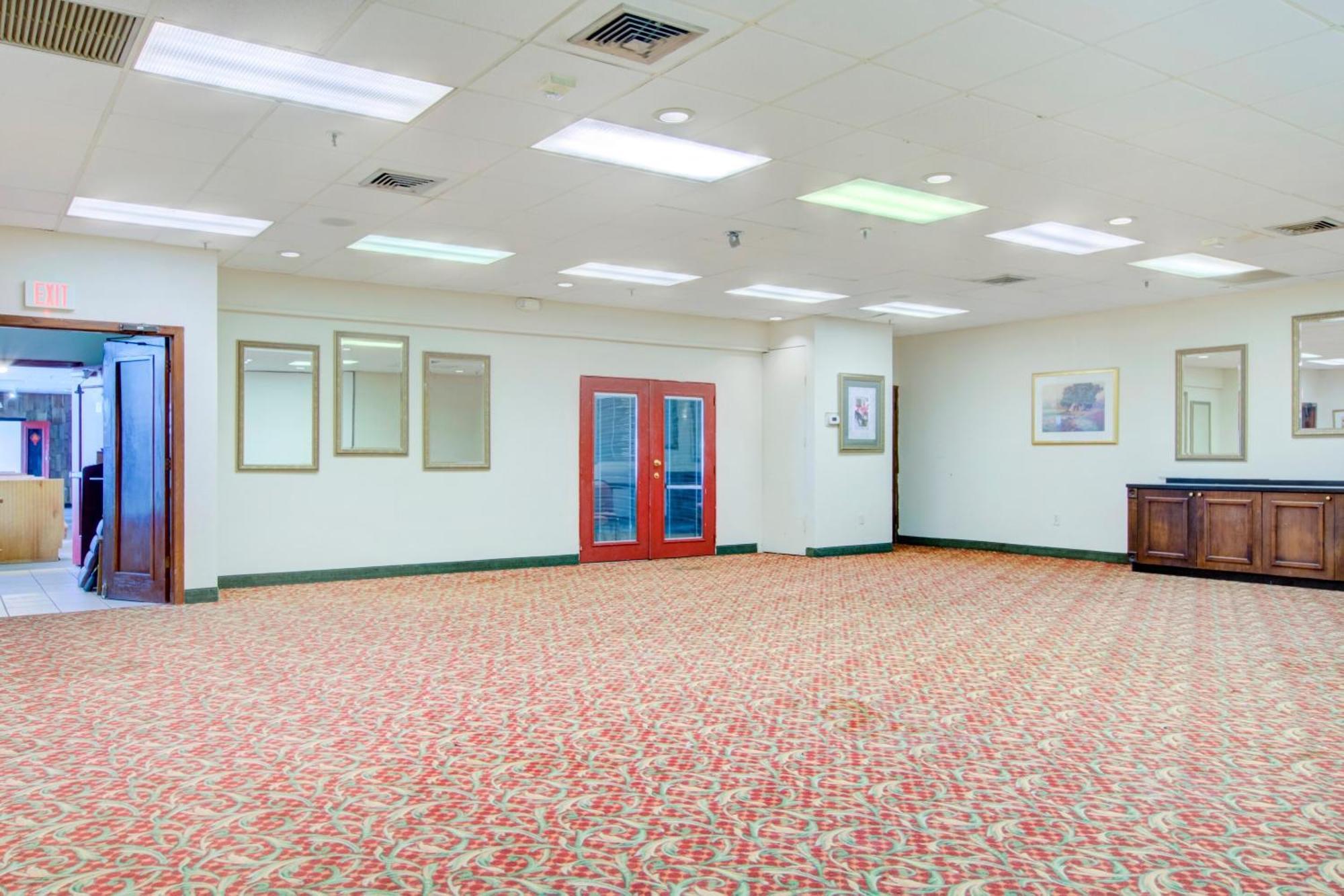 Oyo Hotel Dundee By Crystal Lake ภายนอก รูปภาพ